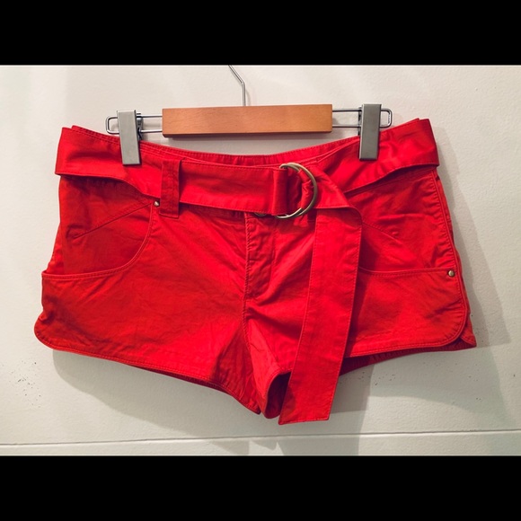 Red shorts🍒 2 for 20$🖤 - Picture 1 of 5